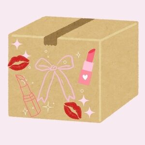 ✨ 🎀MYSTERY SELF CARE BUNDLE 🎀✨ NO CANCELLATIONS! BID RESPONSIBLY!